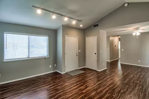 1827 Bembow Dr, Redding, CA 96002 photo 4
