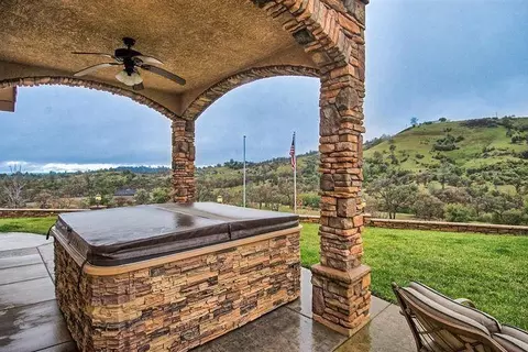 22199 Jones Valley Trl, Redding, CA 96003 photo 23