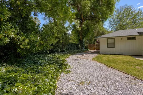 3040 Irene Way, Redding, CA 96002 photo 41