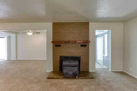 3040 Irene Way, Redding, CA 96002 photo 6