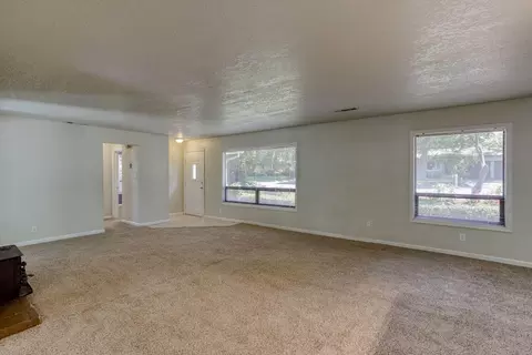 3040 Irene Way, Redding, CA 96002 photo 7
