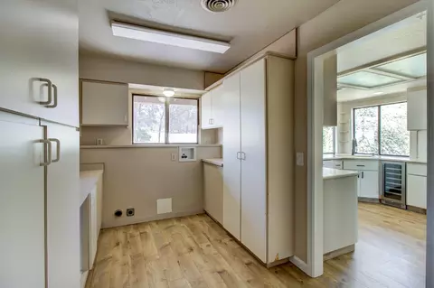 10746 Old Oregon Trl, Redding, CA 96003 photo 17