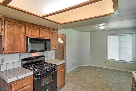 1267 Dusty Ln, Redding, CA 96002 photo 14