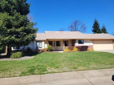 1972 Buttercup Ln, Redding, CA 96002 photo 1