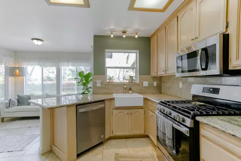 3654 Eagle Pkwy, Redding, CA 96001 photo 3