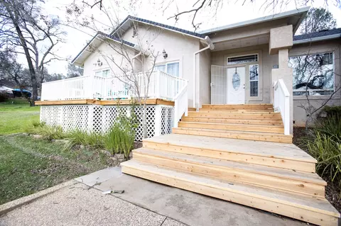 13447 Old Oregon Trl, Redding, CA 96003 photo 7