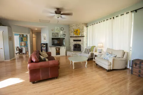 13447 Old Oregon Trl, Redding, CA 96003 photo 13
