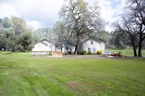 13447 Old Oregon Trl, Redding, CA 96003 photo 49