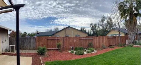 3520 Adams Ln, Redding, CA 96002 photo 4