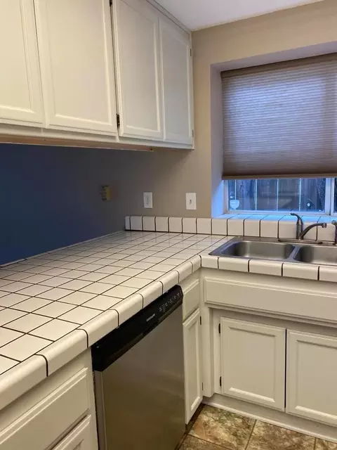3520 Adams Ln, Redding, CA 96002 photo 8