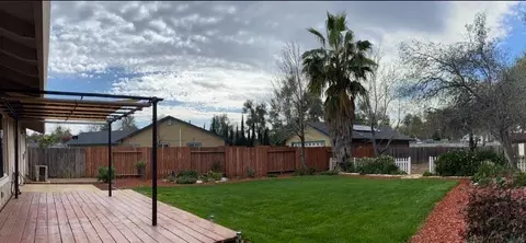 3520 Adams Ln, Redding, CA 96002 photo 3