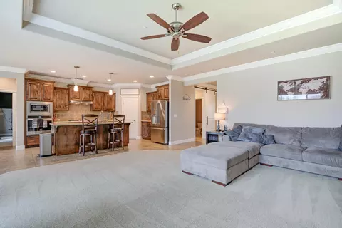 3233 Lemurian Rd, Redding, CA 96002 photo 5