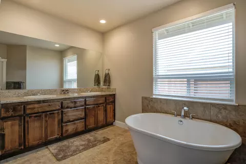 3233 Lemurian Rd, Redding, CA 96002 photo 23