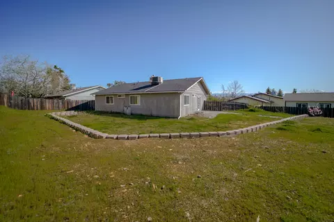 1212 Grouse Ct, Redding, CA 96003 photo 16