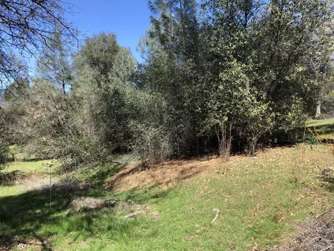 12840 Old Oregon Trl, Redding, CA 96003 photo 4
