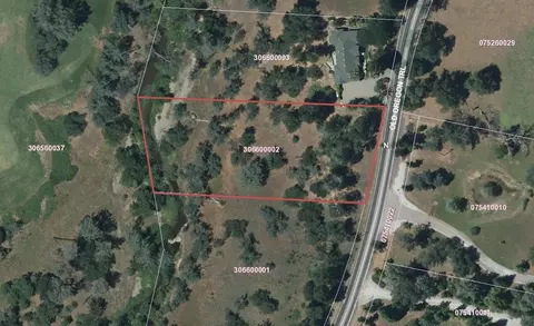 12840 Old Oregon Trl, Redding, CA 96003 photo 1