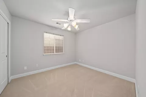 1469 Fayette Ln, Redding, CA 96003 photo 11