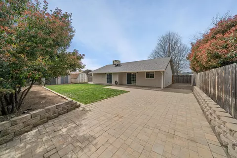 1469 Fayette Ln, Redding, CA 96003 photo 16