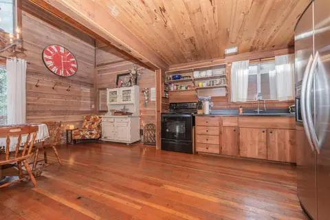 121 N Lakeview Dr, Trinity Center, CA 96091 photo 20