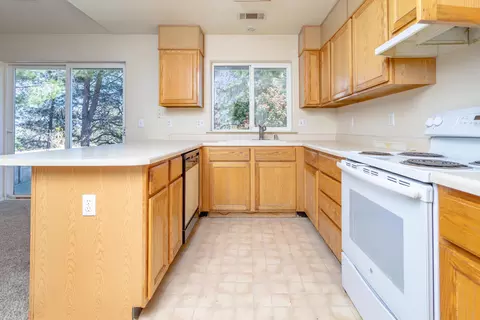 3755 Mchale St, Redding, CA 96001 photo 14