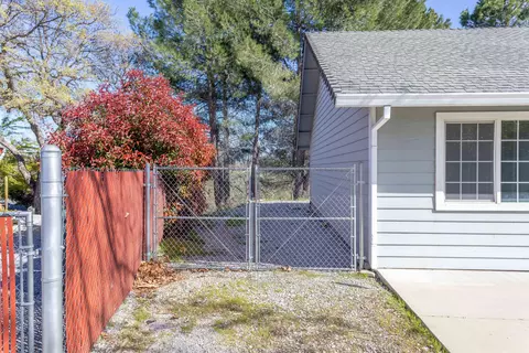 3755 Mchale St, Redding, CA 96001 photo 8