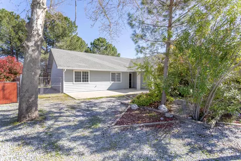 3755 Mchale St, Redding, CA 96001 photo 4