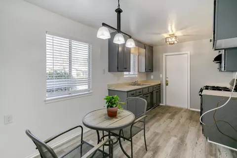 2055 Martian Way, Redding, CA 96002 photo 33