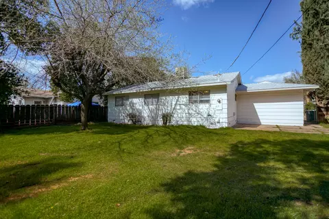 2055 Martian Way, Redding, CA 96002 photo 14