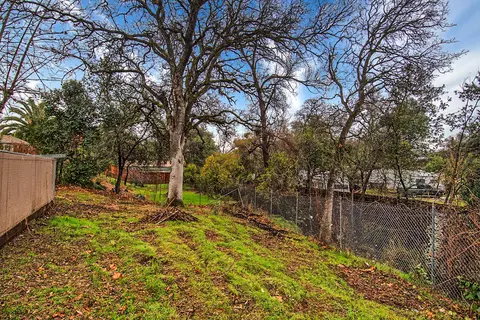 2490 Waldon St, Redding, CA 96001 photo 36