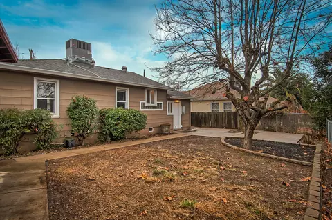 2490 Waldon St, Redding, CA 96001 photo 32