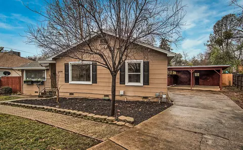 2490 Waldon St, Redding, CA 96001 photo 3