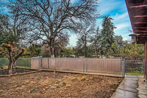 2490 Waldon St, Redding, CA 96001 photo 33