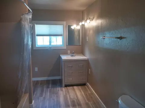 1841 Eugenia Ave, Redding, CA 96001 photo 8