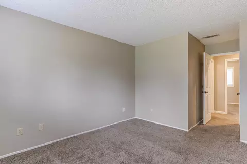 1714 Lazelle Ct, Redding, CA 96002 photo 10
