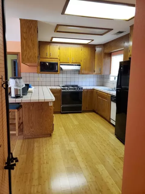139 Williams Ave, Red Bluff, CA 96080 photo 6