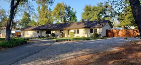 4372 Alta Campo Dr, Redding, CA 96002 photo 1