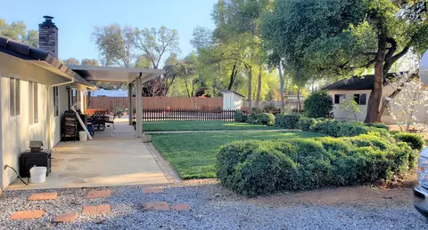 4372 Alta Campo Dr, Redding, CA 96002 photo 25