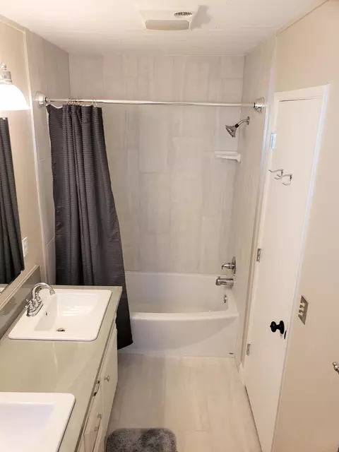 4372 Alta Campo Dr, Redding, CA 96002 photo 12