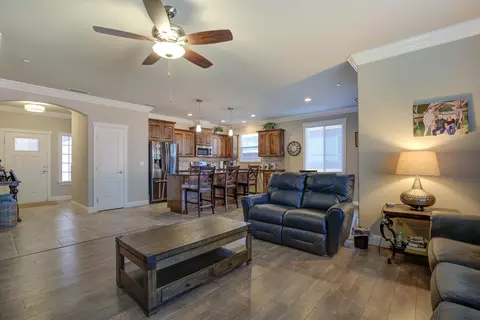 3470 Lemurian Rd, Redding, CA 96002 photo 4