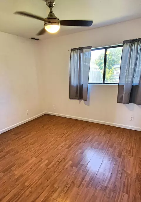 3205 Veda St, Redding, CA 96001 photo 7