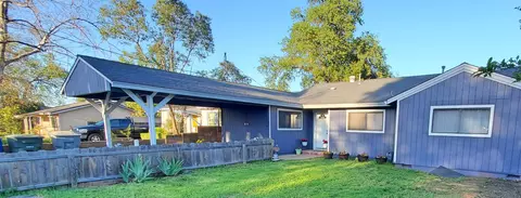 3205 Veda St, Redding, CA 96001 photo 1