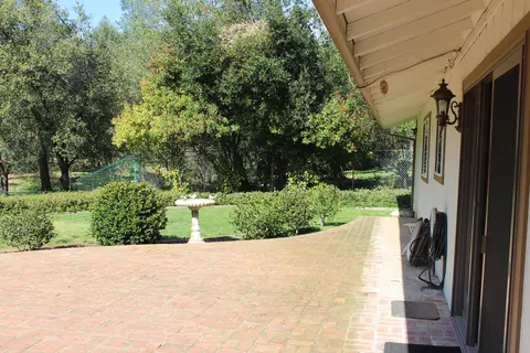 1381 Edgewood Dr, Redding, CA 96003 photo 53