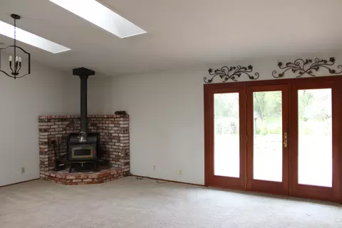1381 Edgewood Dr, Redding, CA 96003 photo 22