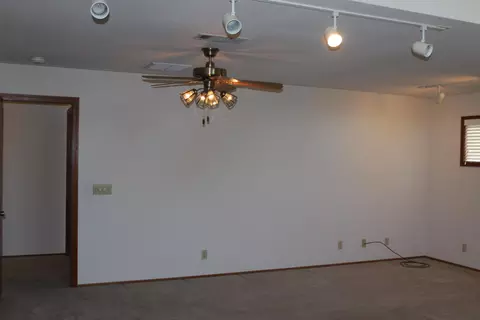 1381 Edgewood Dr, Redding, CA 96003 photo 33