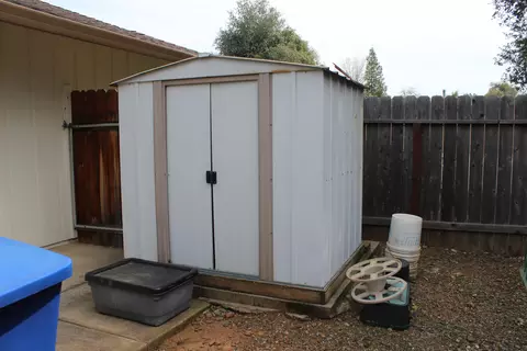 1381 Edgewood Dr, Redding, CA 96003 photo 67