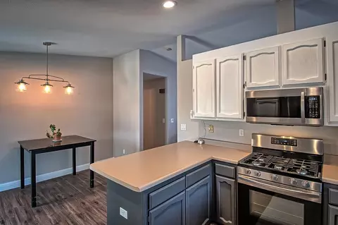 1249 Nighthawk Ln, Redding, CA 96003 photo 8