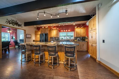 11483 Easy St, Redding, CA 96003 photo 4
