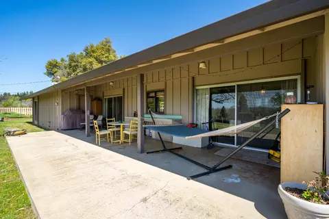 1980 Rancho Rd, Redding, CA 96002 photo 32