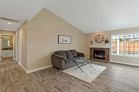 9203 Solana Dr, Gilroy, CA 95020 photo 6