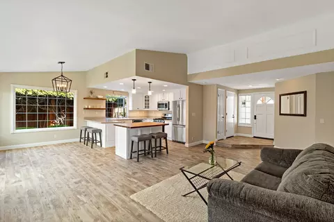 9203 Solana Dr, Gilroy, CA 95020 photo 5